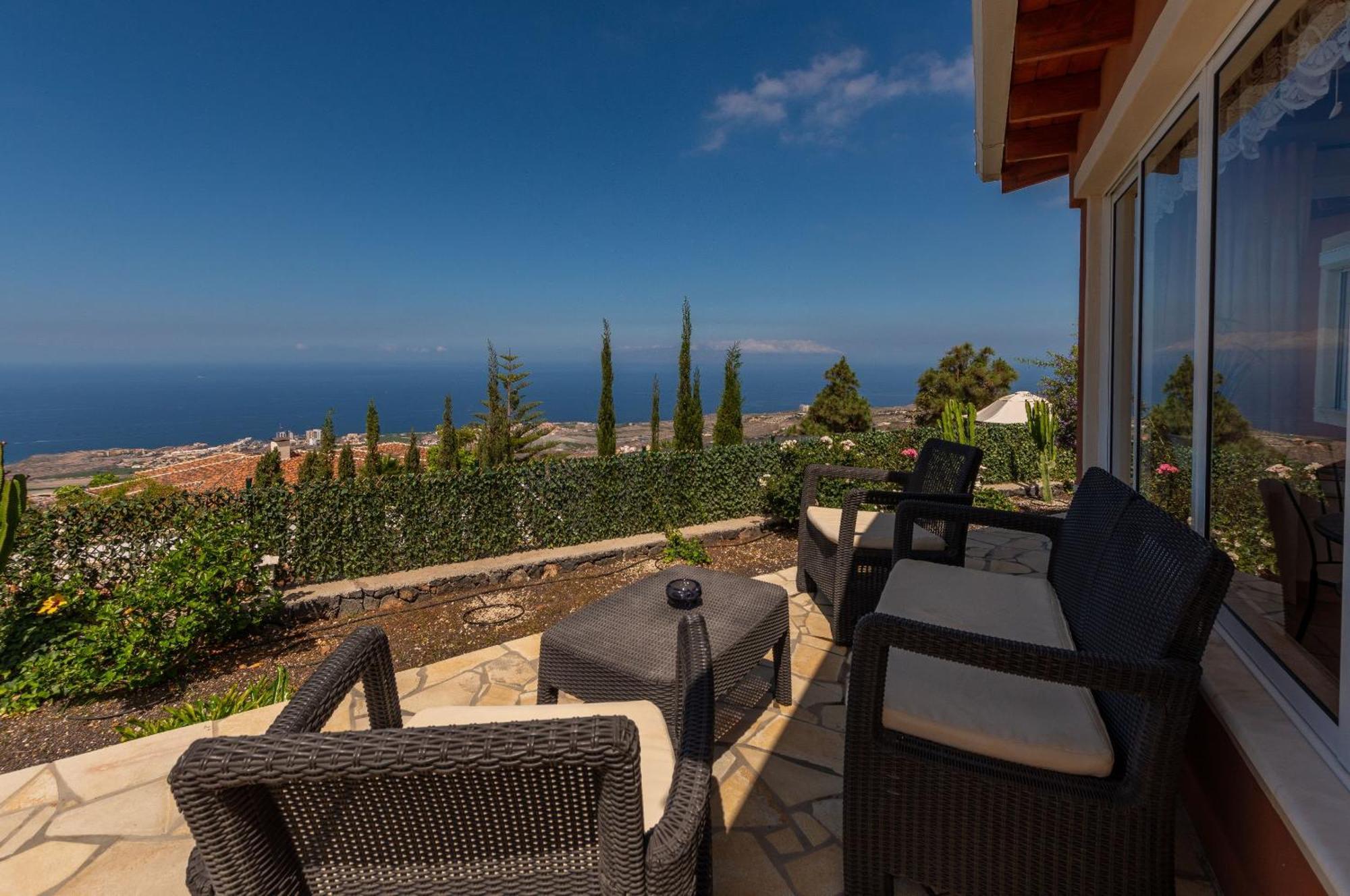 Villa Hibisco, Jacuzzi Y Vistas Al Atlantico 아데제 외부 사진