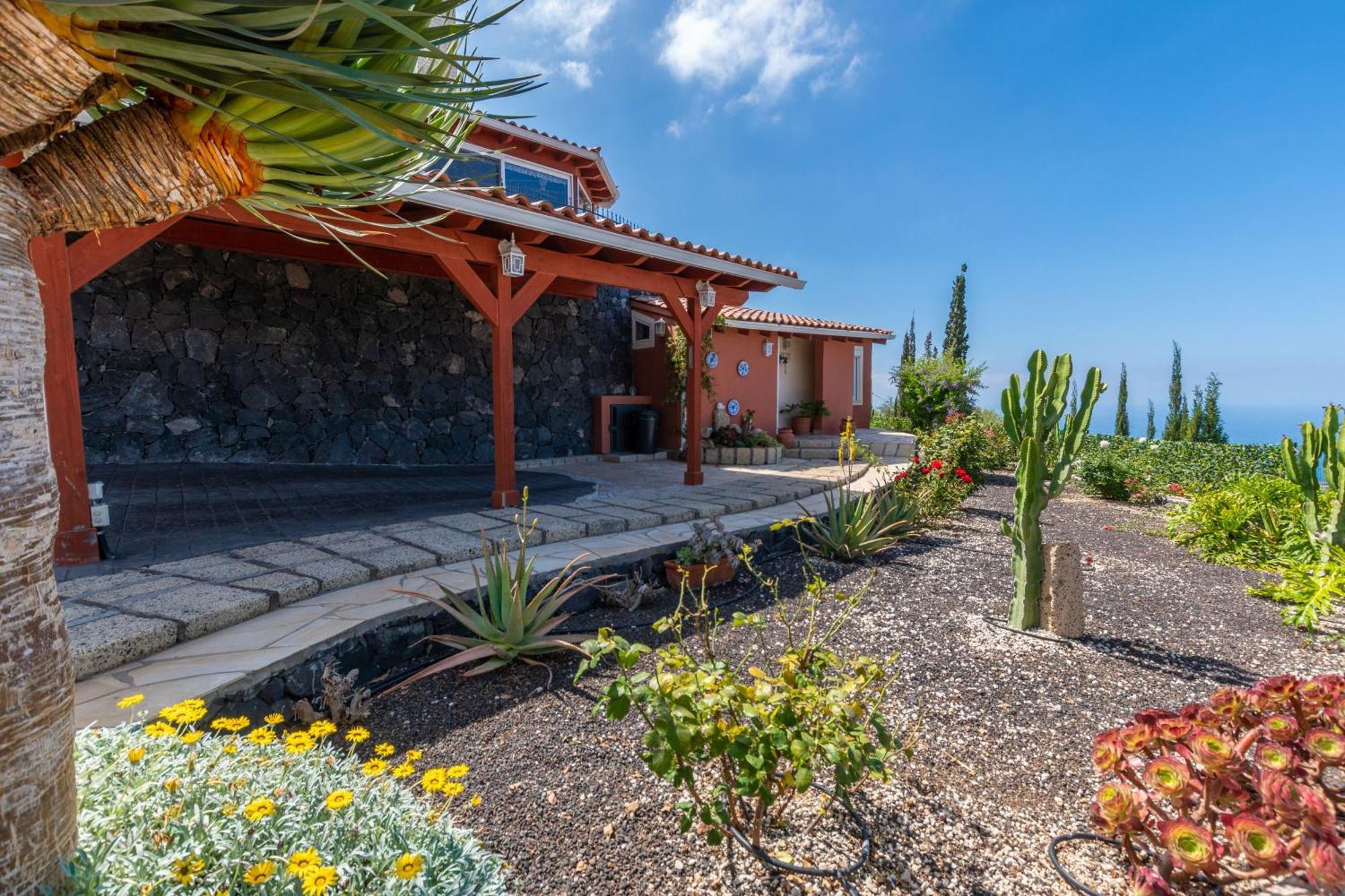 Villa Hibisco, Jacuzzi Y Vistas Al Atlantico 아데제 외부 사진