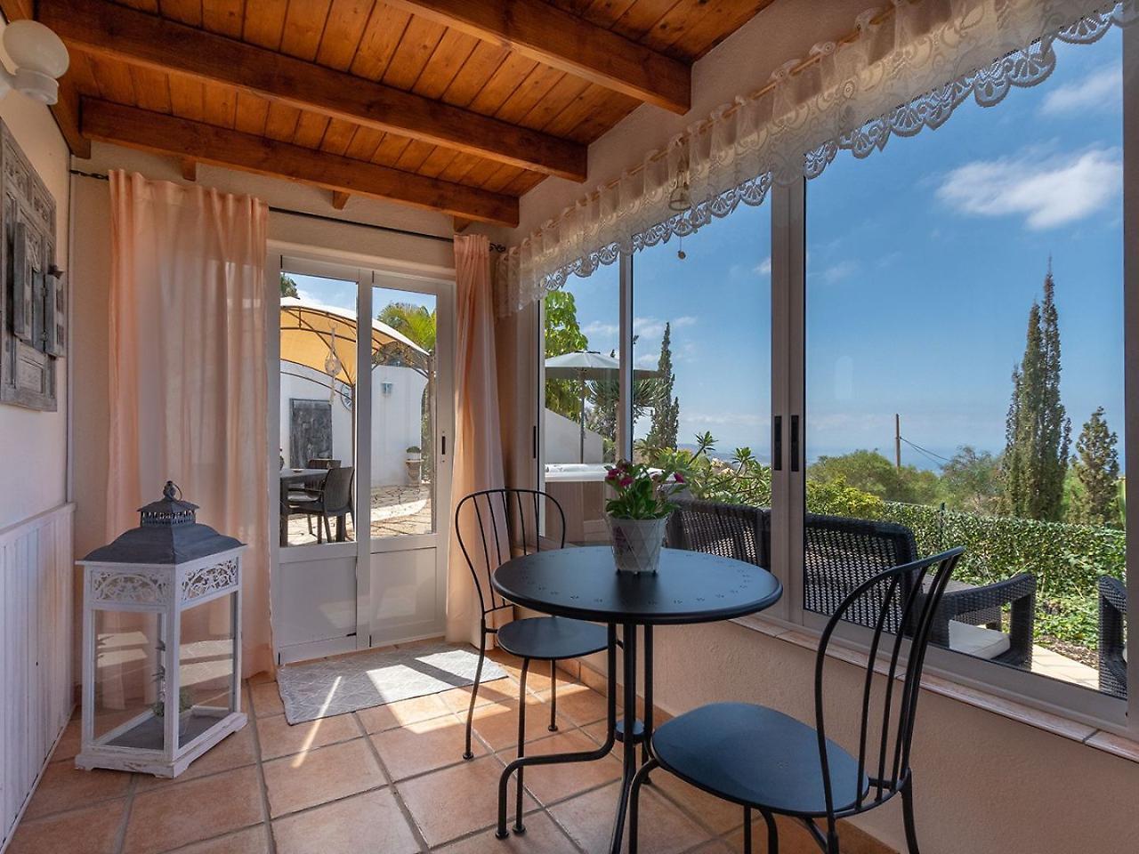 Villa Hibisco, Jacuzzi Y Vistas Al Atlantico 아데제 외부 사진