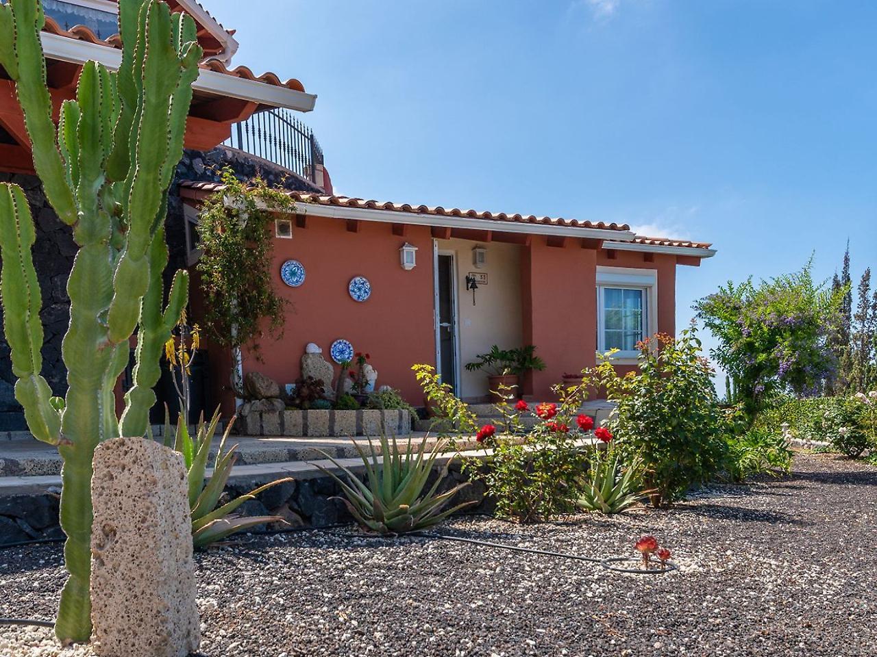 Villa Hibisco, Jacuzzi Y Vistas Al Atlantico 아데제 외부 사진